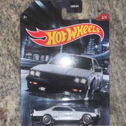 Hot Wheels Nissan Skyline 2000 Turbo RS 2/5 NIB