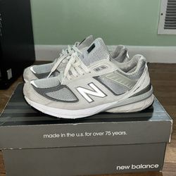 New Balance 990v5