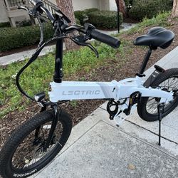 LectricXP Lite Electric Bike. Has Only 25 Miles Used 