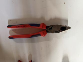 Knipex Linemans With Fish tape Puller And Crimper