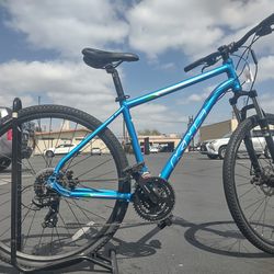 UltraSport 1.0 Hybrid Bike