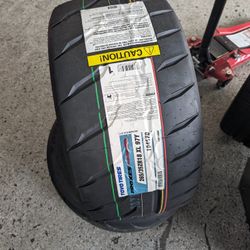 265/35/18 R888r In Stock