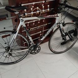 Trek Bicycle Carbon Very Clean 