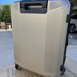 20 Inch Expandable Carry On Luggage Champagne 