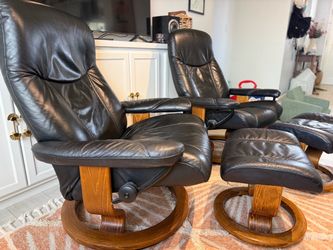 Ekornes Stressless Recliner Pair w/Ottomans - late 90s/early 2000s Vintage, genuine