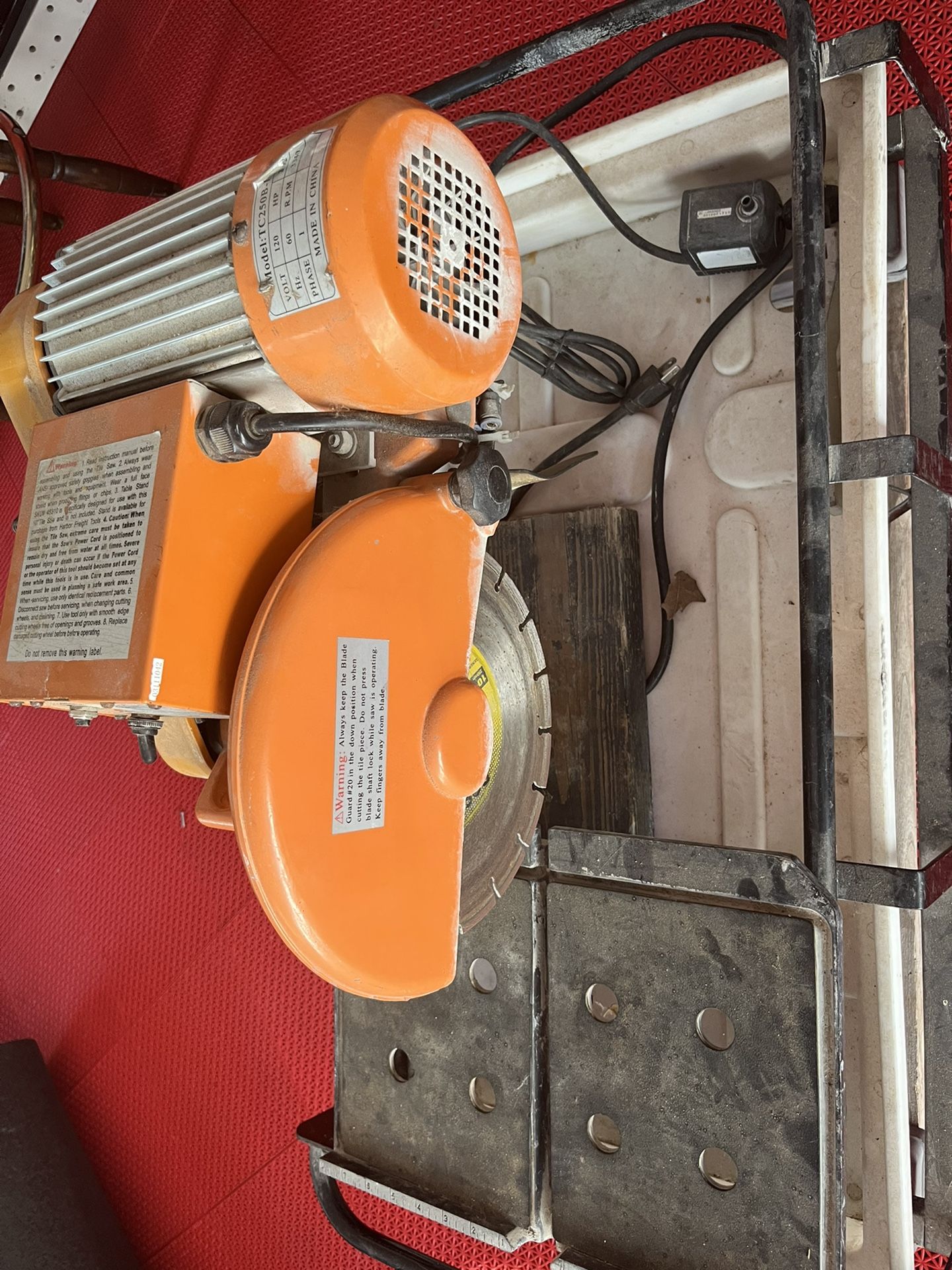 Large Tile Saw With Sliding Trolley
