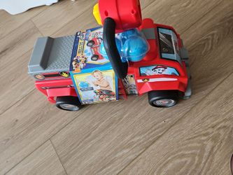 Paw patrol roll & ride