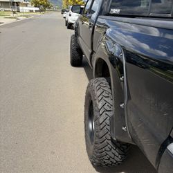 2nd Gen Toyota Tacoma Bedsides And Painted Bushwackers