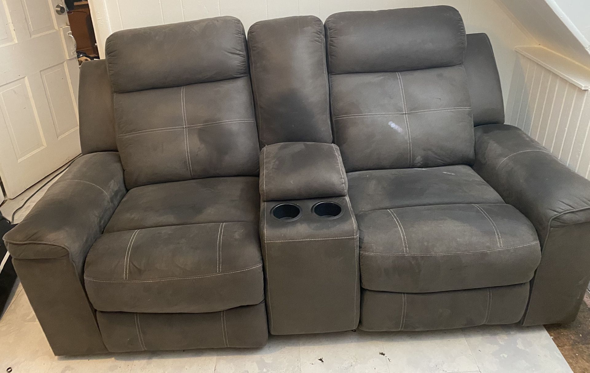 loveseat and matching chair