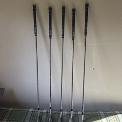 Mizuno JPX 925 irons 5-9