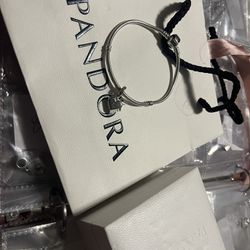 Pandora Bracelet And Play With Heart Piano Charm