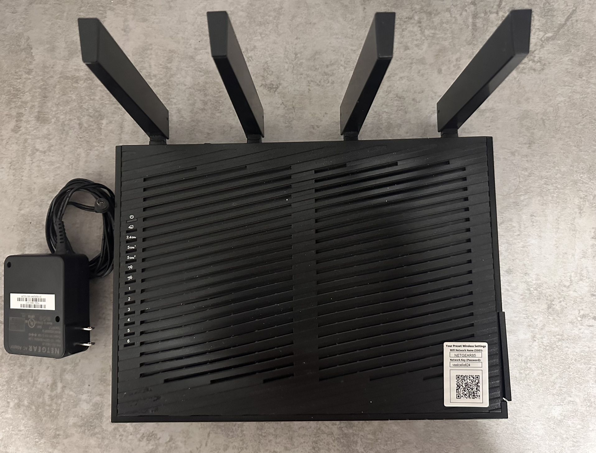 Netgear Nighthawk X8 R8500