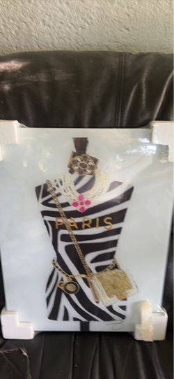 Paris Fashion Mannequin Wall Art Print