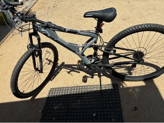 Hyper Havoc FS (full-suspension) mountain bike