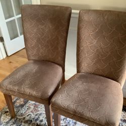 2 Parsons Dining Chairs