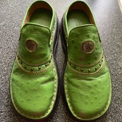 Size 6 - Double H - green ostrich leather shoes