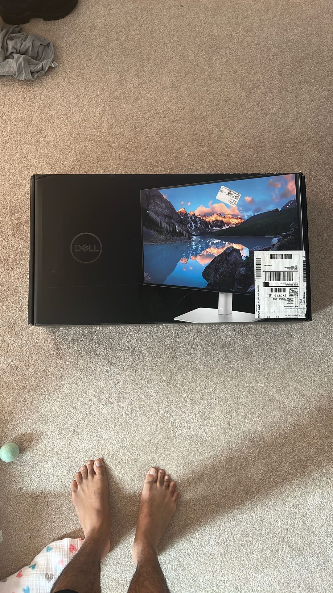 Dell Ultrasharp 27 Inch Monitor - U2722DE
