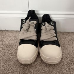 Black Rick Owen Look Alikes