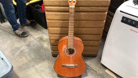 Guitar missing string