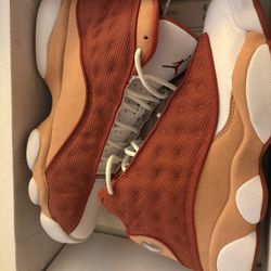Jordan Retro 13’s Size 7.5