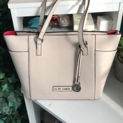 Elegant Hand Bag GUESS
