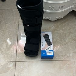 Brace for the left foot