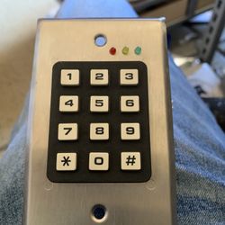 Biometrics 2000 Keypad