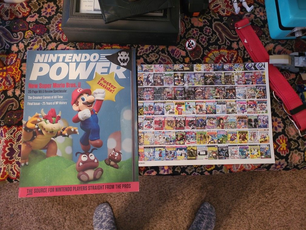 Last Issue Nintendo Power Magazine With Poster