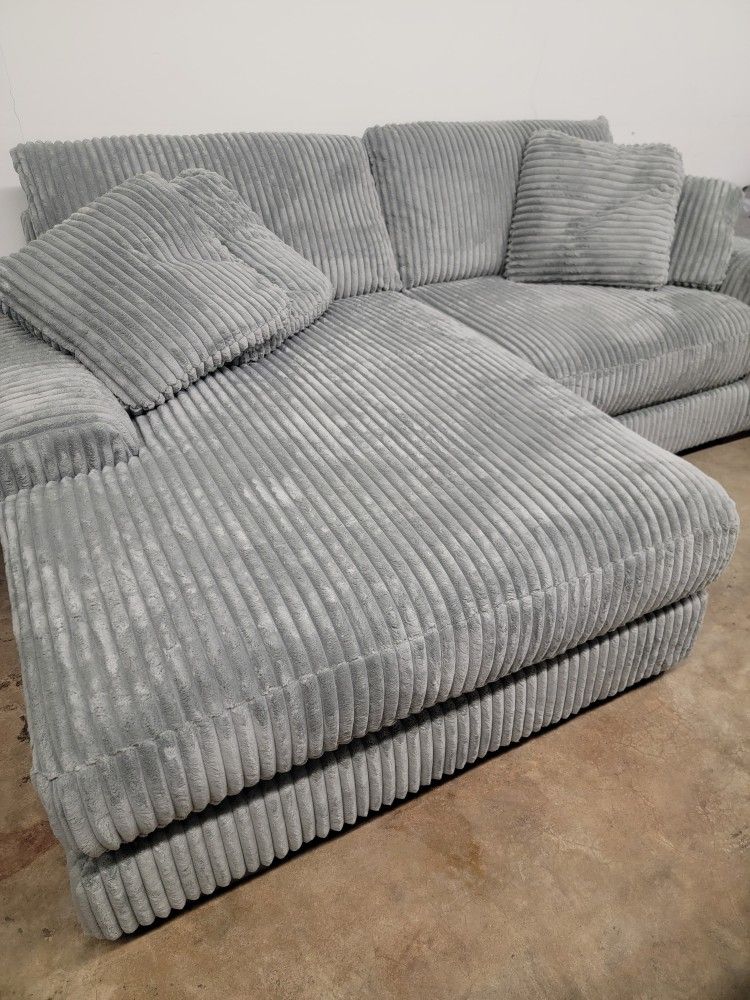 New Plush Lindyn Sofa With Chaise