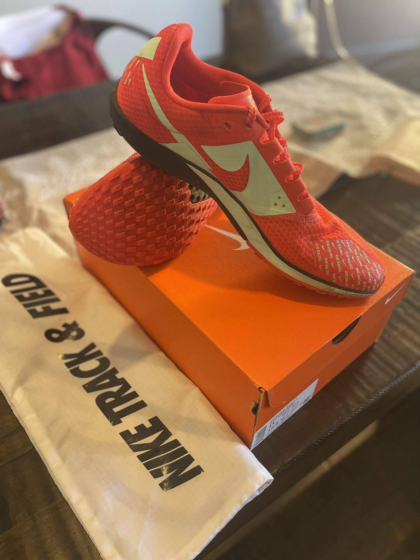 Nike Rival Waffle 6 XC Flats