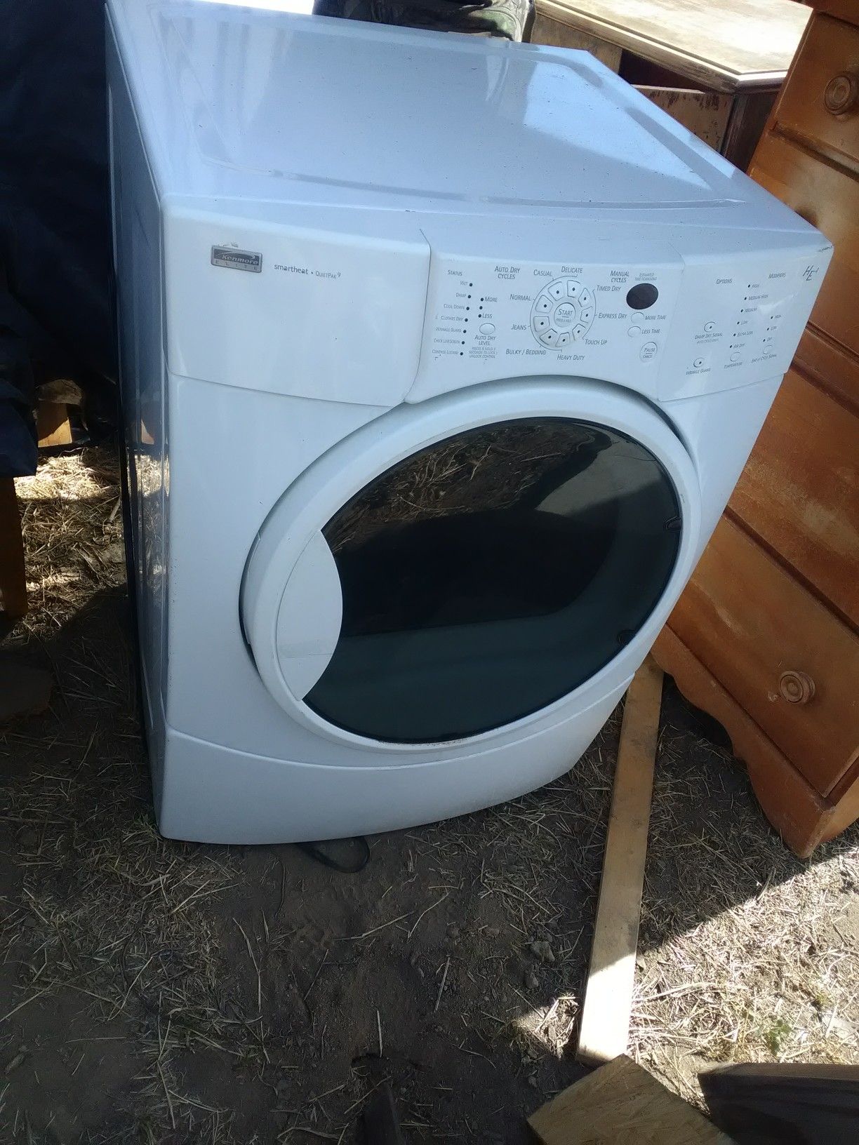 Kenmore Elite Smartheat Quietpak9 Gas dryer for Sale in Spokane, WA