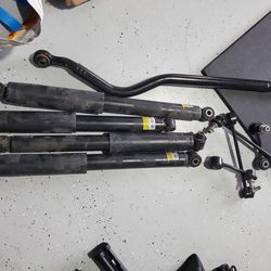 OEM Jeep Sport Suspension, Track Bar, Steering Stabilizer