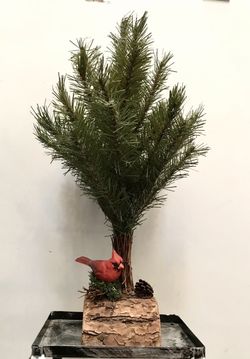 Christmas Cardinal Pine Tree