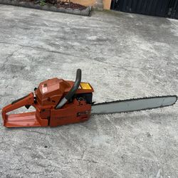 CHAINSAW  HUSQVANA  55 WORKS  PERFECT  FOR  YOUR  BUSINESS  COMMERCIAL   START UP IN FIRST  PULL