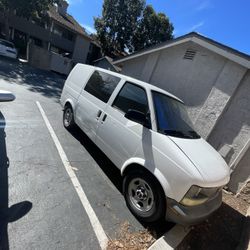 2003 GMC Safari