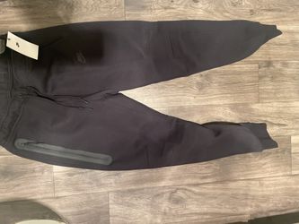 Black Nike Tech Pants 