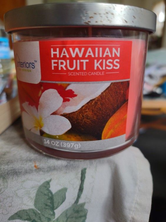 Interiors Hawaiian Fruit Kiss Candle