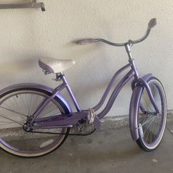 Schwinn Quality Purple Cruiser Bike 24”