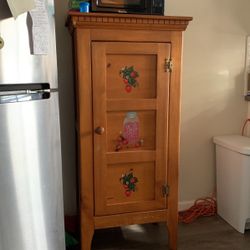 Strawberry storage Cabinet