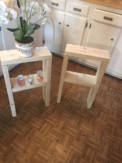 Natural wood accent side table set