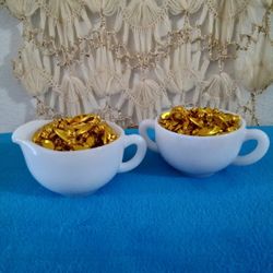 Very Rare Vintage Milk Glass Sugar and Creamer Set