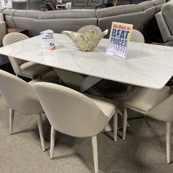 Lovely Sectional! $1,199! 🩷📲⭐️ Easy Financing! 