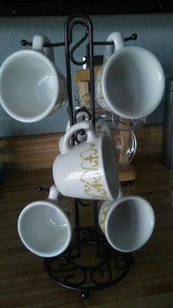 $8.00 juego de tasas no incluye base