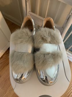 Chase & Chloe Slip On Shoes Size 10