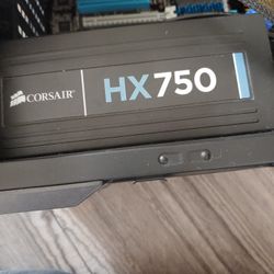 Corsair HX750 