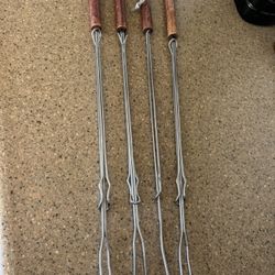 4 roasting forks