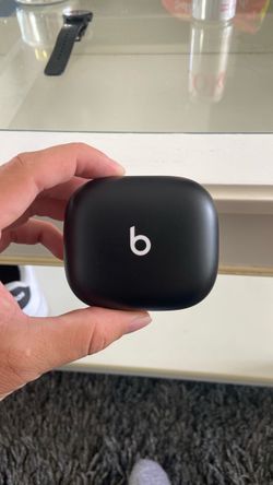 Beats Powerbeats Pro 2 in Jet Black