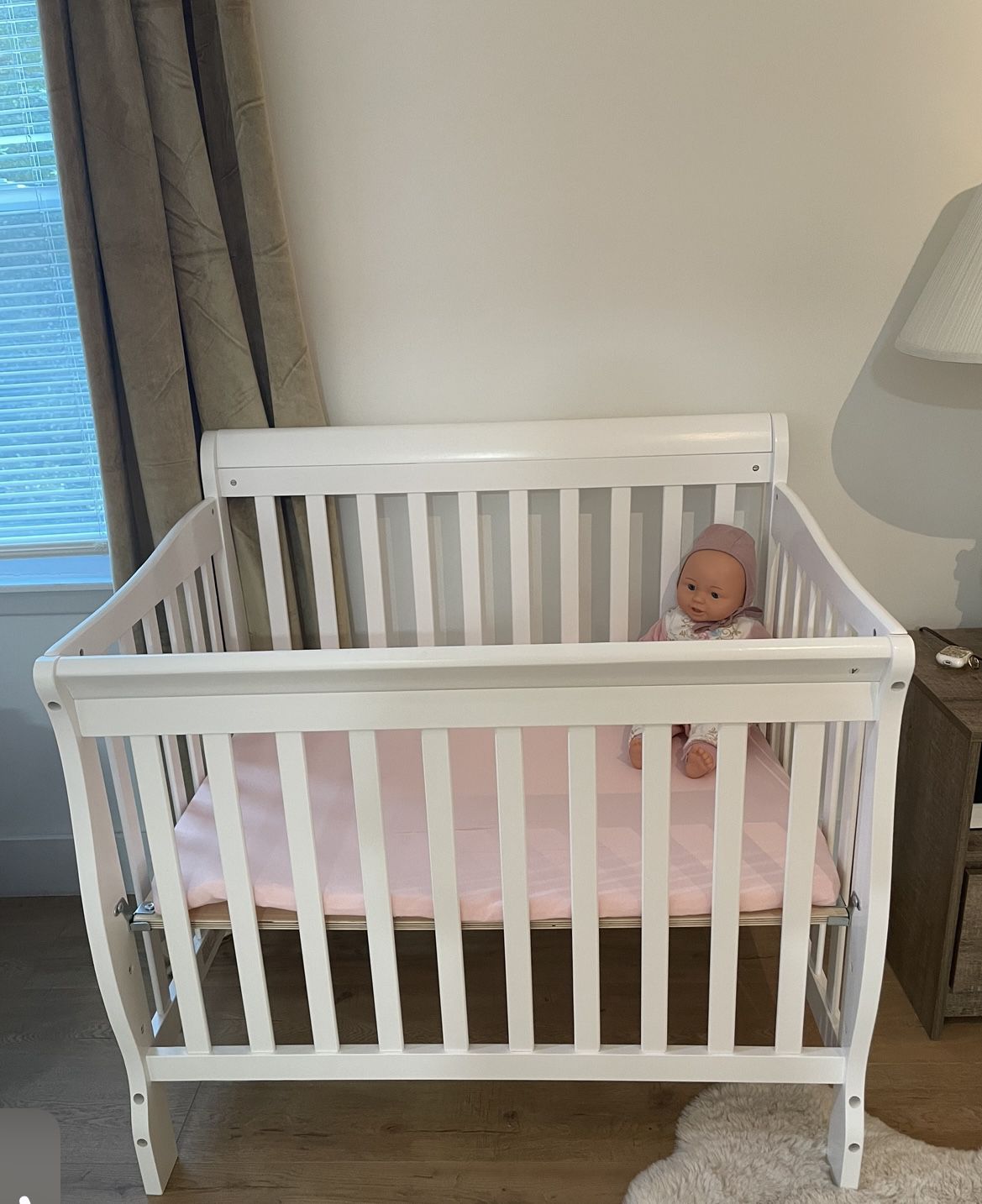 Baby Mini Crib NEW!! 