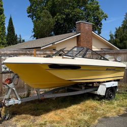 16’ Fiberglass Bayliner