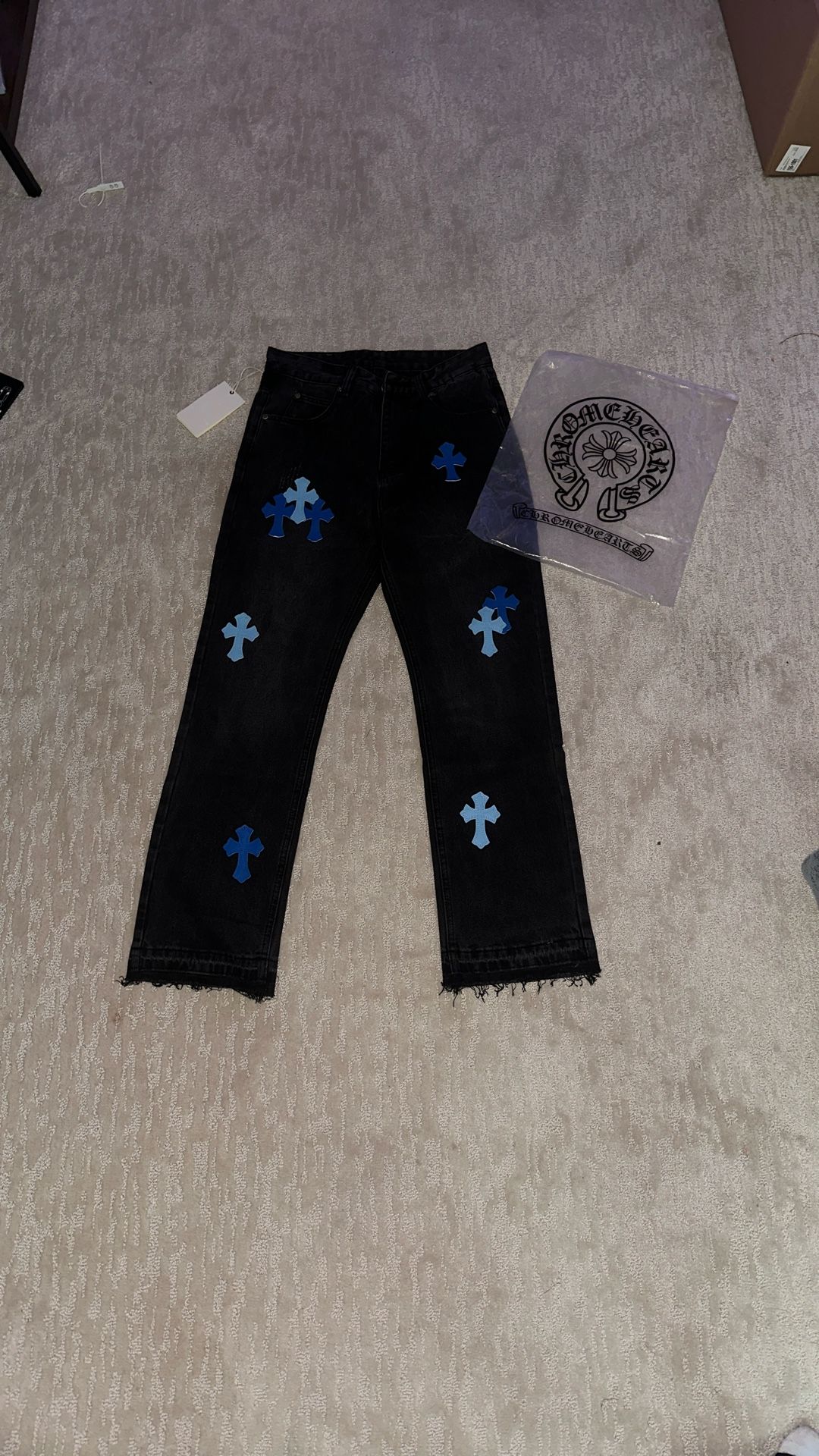 Chrome Hearts  Jeans (SZ 30)